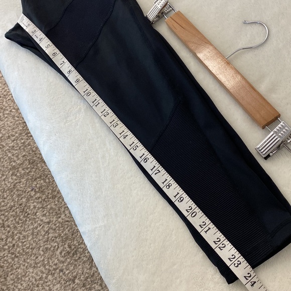 Zyia Momentum Black Moto 7/8 Leggings size 8-10 - Picture 10 of 10